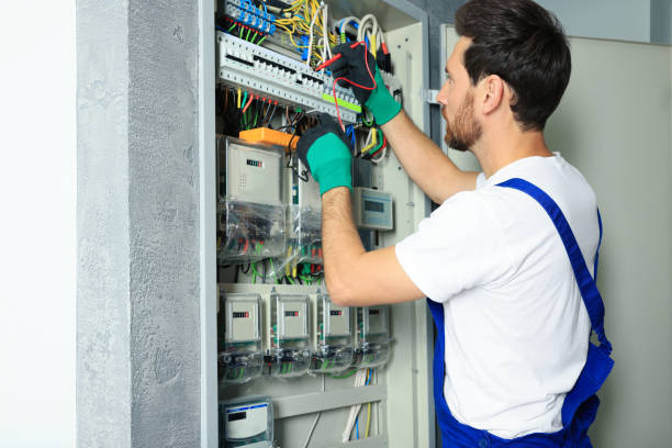 Best Licensed Electrician  in St Helena, CA